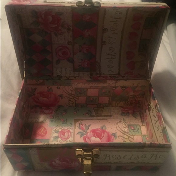 Keepsake Box - Picture 2 of 3